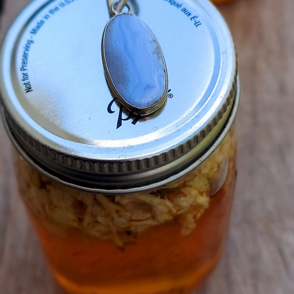 Blue Lace Agate Necklace with silver chain - Picture 2 of 4